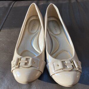 Kelly and Katie nude faux patent wedges with buckle accents, size 8 EUC